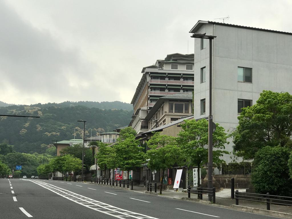 Kyoto Higashiyama With Hotel Exterior photo