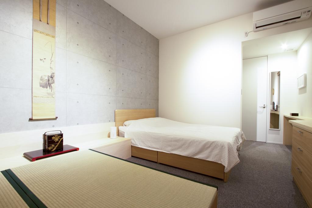 Kyoto Higashiyama With Hotel Exterior photo